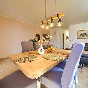 Apartman Mia, Krk Town